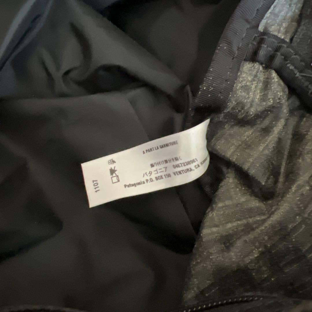 Patagonia ブラック ダッフルバッグ 防水