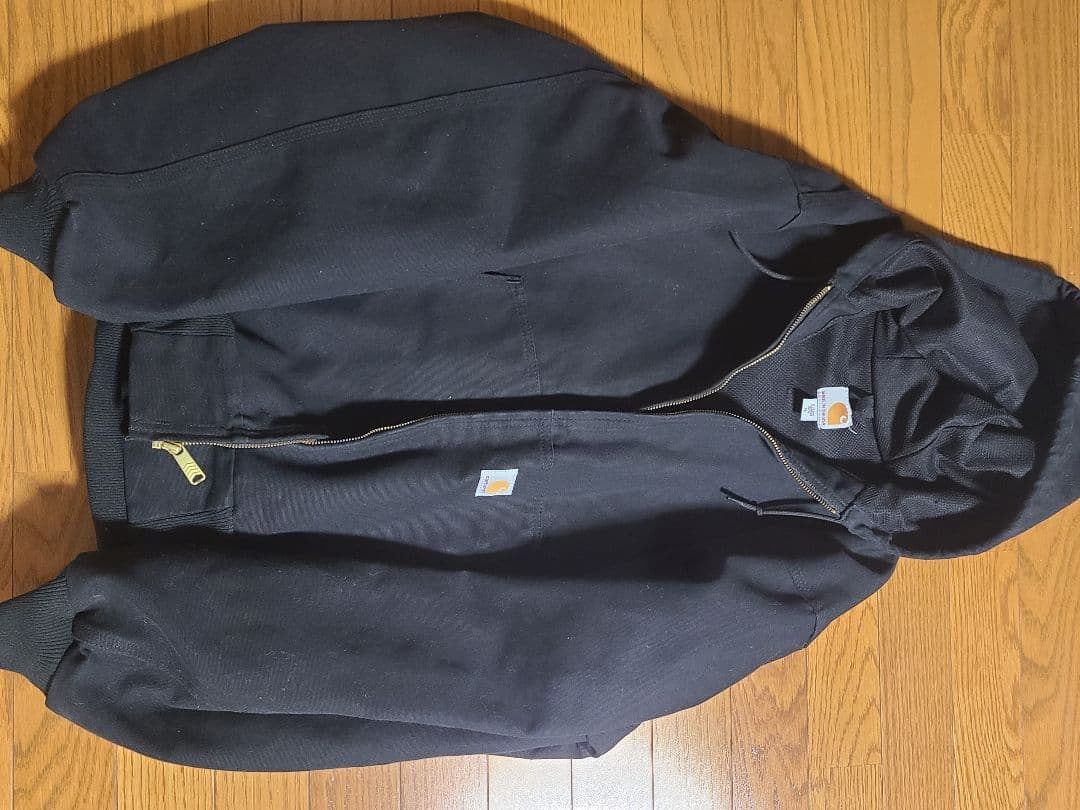 ZUHI専用　Carhartt ブラック フード付きジャケット XL