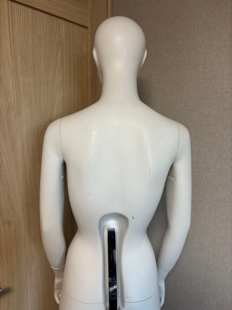 ネクストさん専用　マネキン　全身　女性　ホワイトプラスチック製マネキン　トルソー