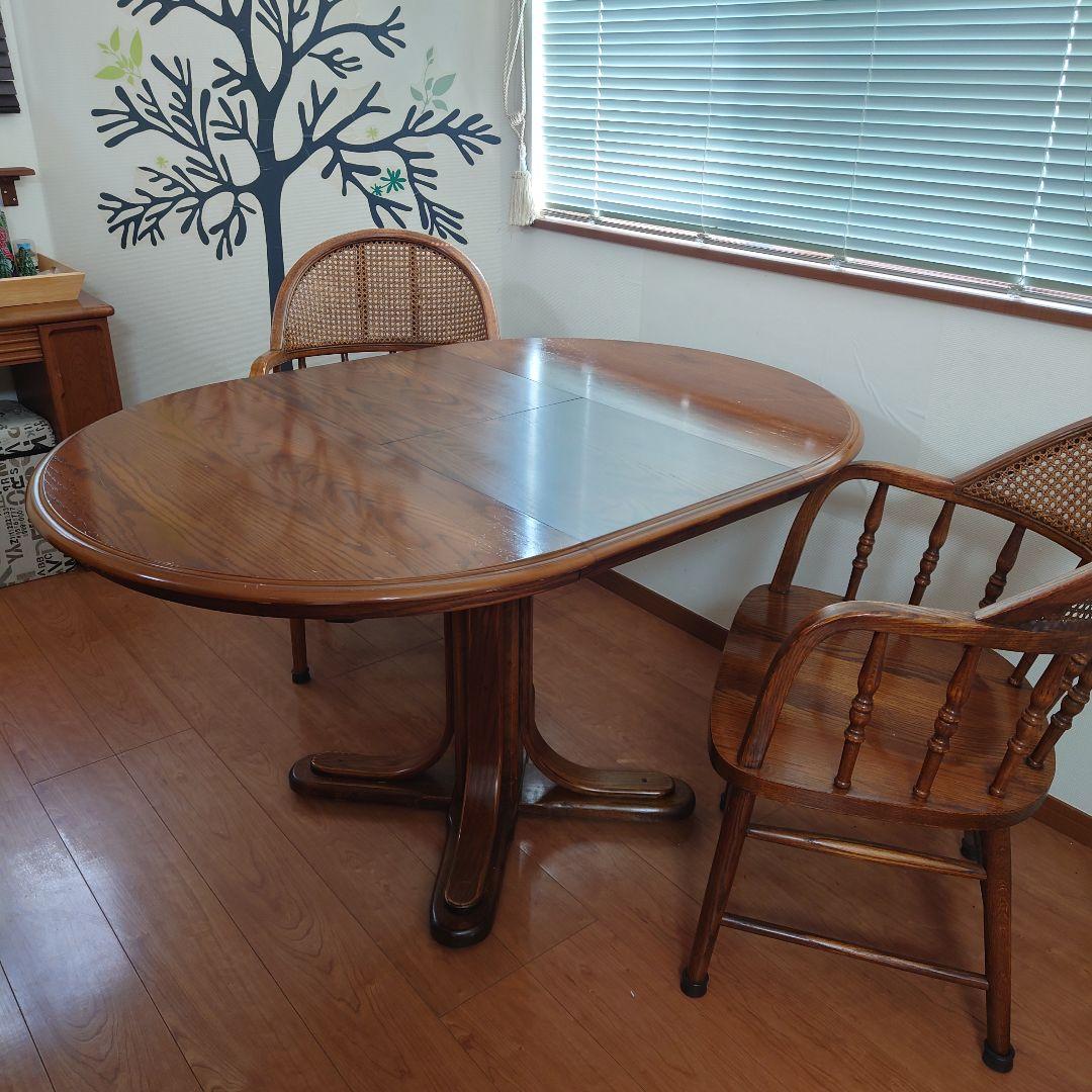 Shin-Lee 伸長式ダイニングテーブル　と籐チェア（２脚）セット