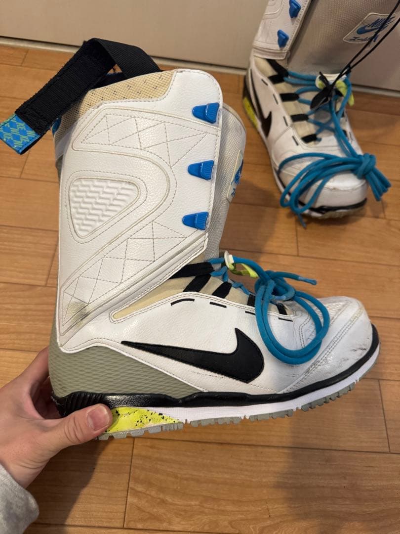 おかさん　NIKE SB ズーム怪獣 ブーツ 27cm