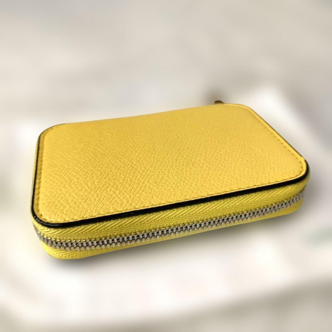 美品✨ヴァレクストラ　ジップ アラウンド カードフォルダー カードケース 財布