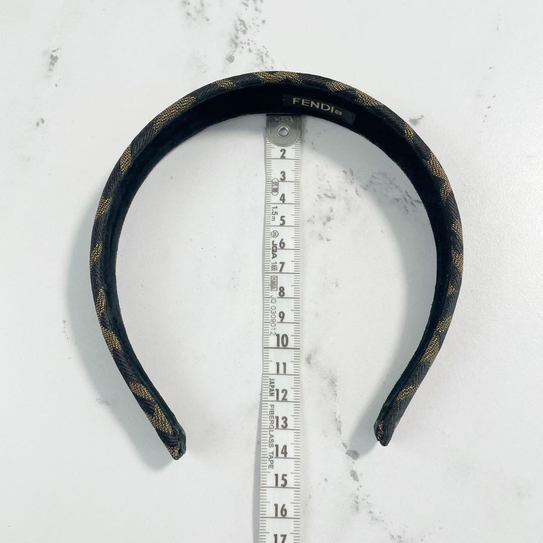 FENDI　フェンディ　カチューシャ　ズッカ柄　ヘアアクセサリー　ヘアバンド