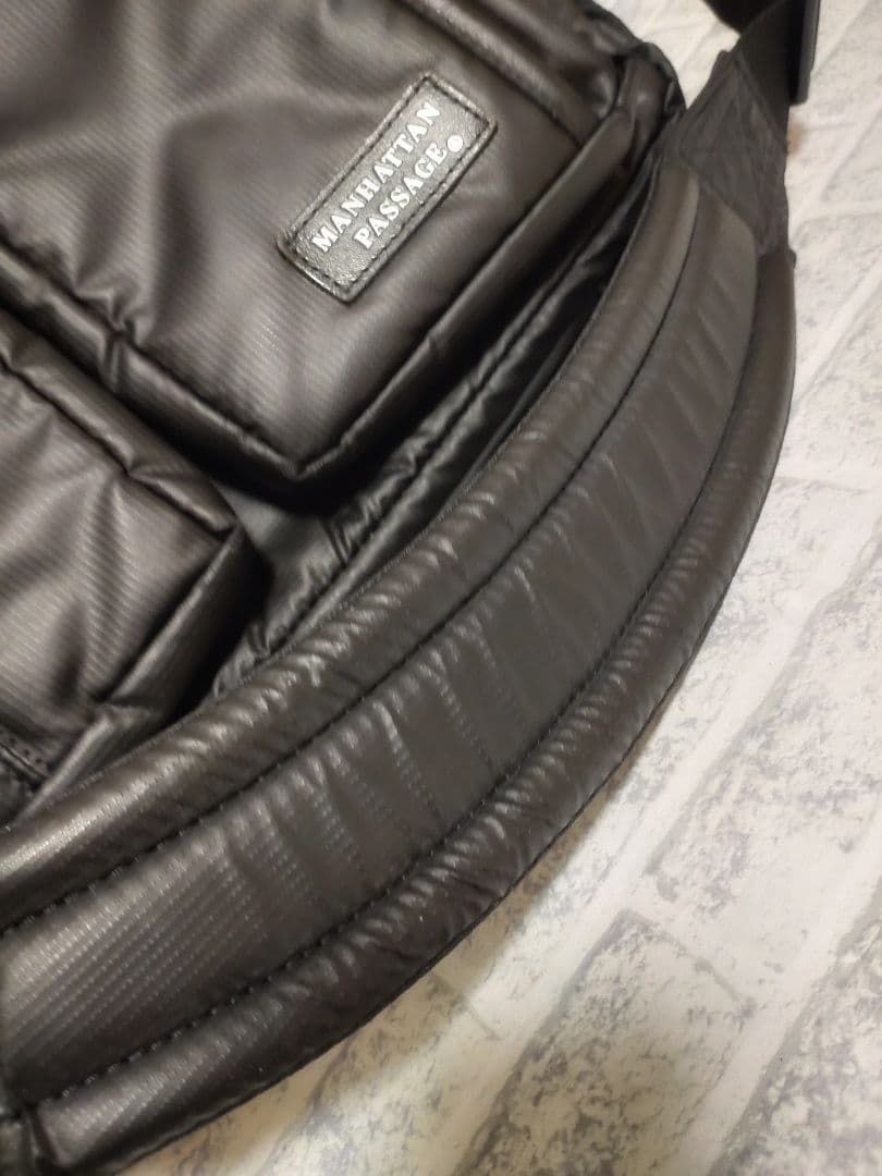 未使用に近い　タグ付き　マンハッタンパッセージ　ビジネスバッグ　ブラック2way