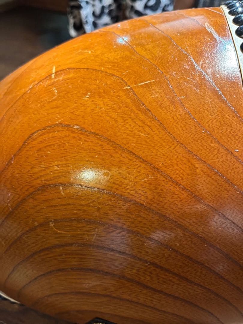 杉浦太鼓店 / 特注 宮太鼓（鋲打太鼓）国産牛皮・国産欅胴・バチ・特注台座付き