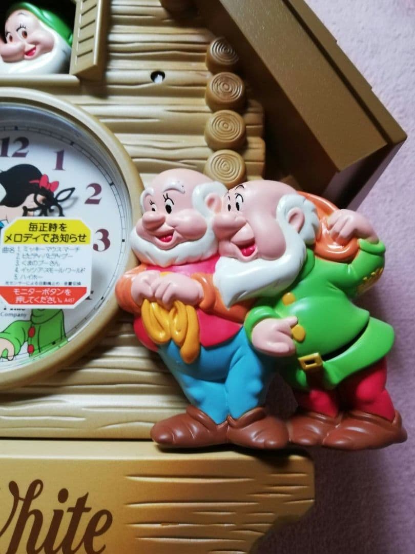 よ*ゆ様 新品未使用　ディズニー　振り子時計　白雪姫と七人の小人 壁掛け時計　か