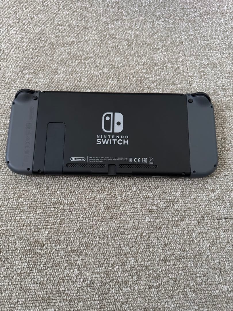 Nintendo Switch 本体 + ゲーム2本