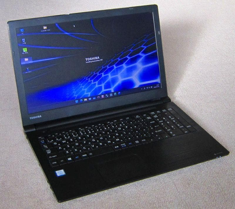 ！美品！東芝！B65/J 8世代 i5 16GB SSD Office