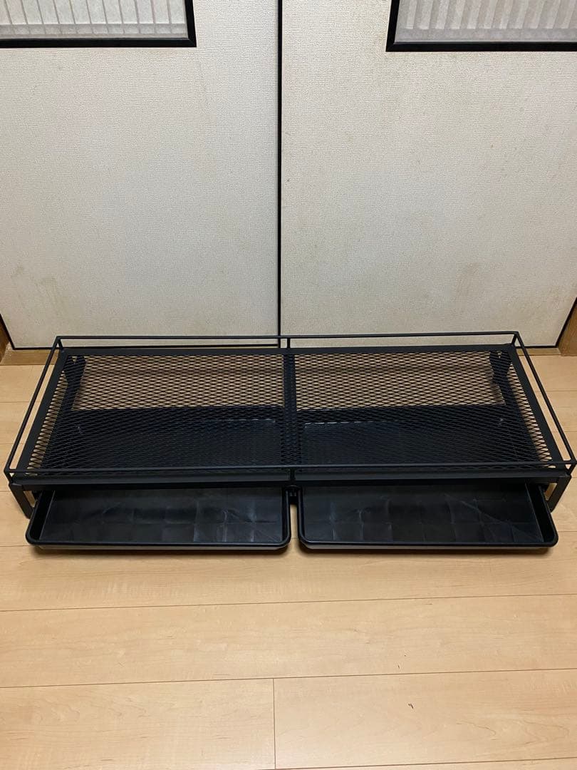 アイアンシェルフ　アイアンラック　植物棚　多肉植物　アガベ　アイアン家具