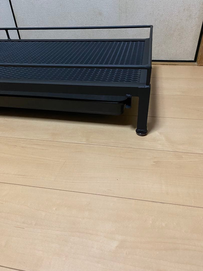 アイアンシェルフ　アイアンラック　植物棚　多肉植物　アガベ　アイアン家具