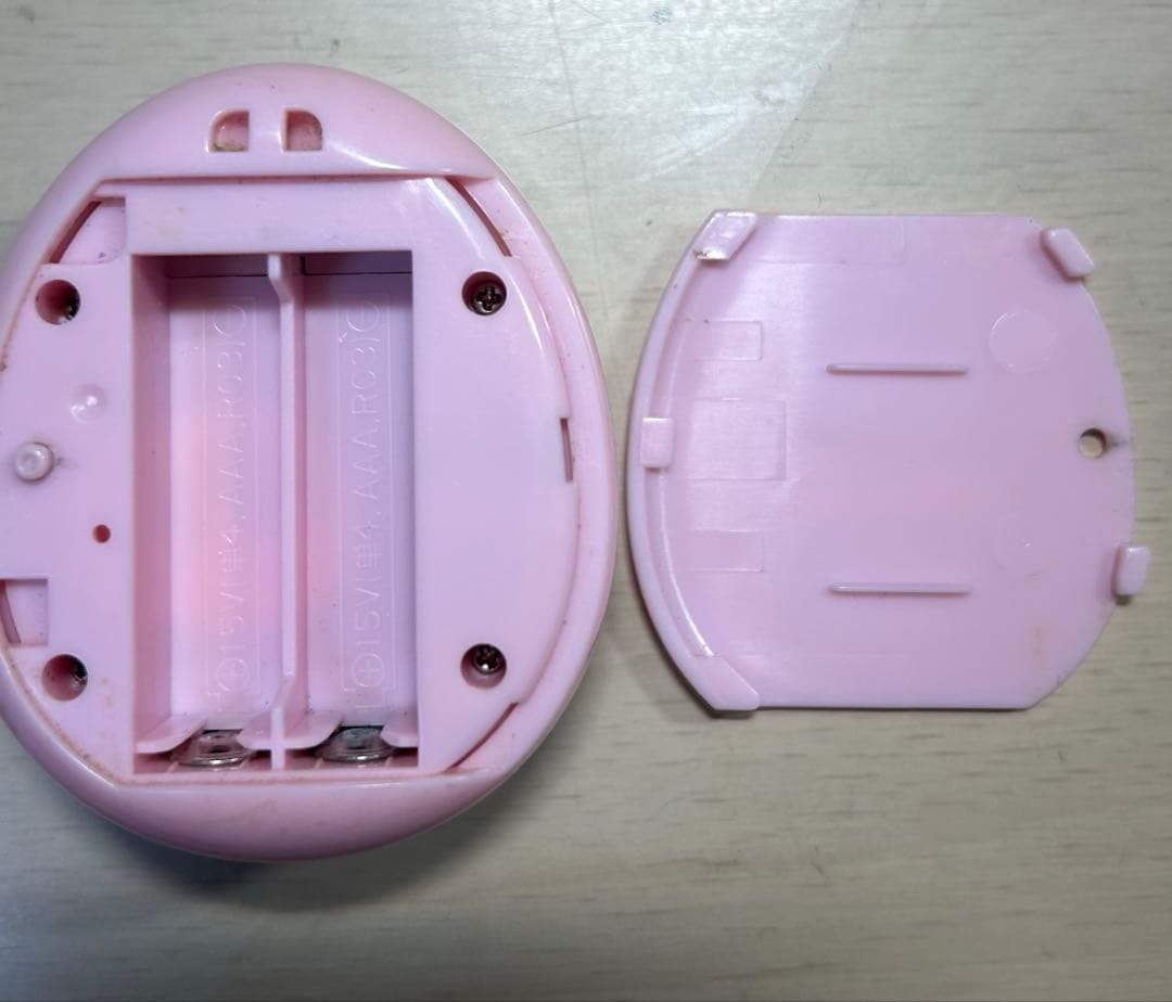 たまごっちピース Tamagotchi P's 紫 電池付き