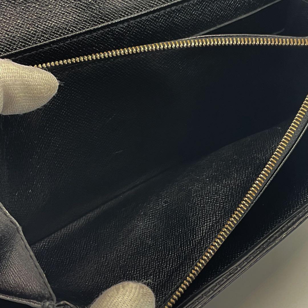 ルイヴィトン　エピ　ポルトモネ　クレディ　ノワール　２つ折り　長財布