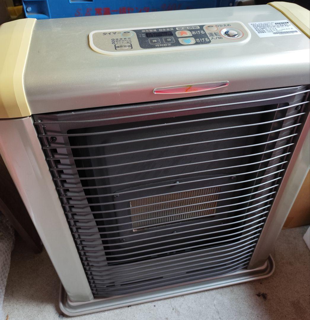 し*ぽ様 サンポット FF式石油ストーブ FFR-562SX-S2｜2011年製