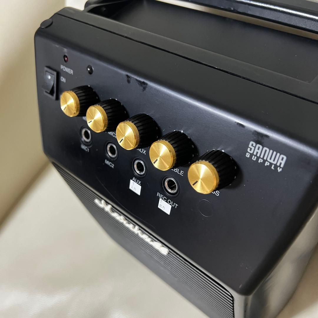 セミナーや会議で活躍。マイク付きスピーカー(2mマイクコード付けます)