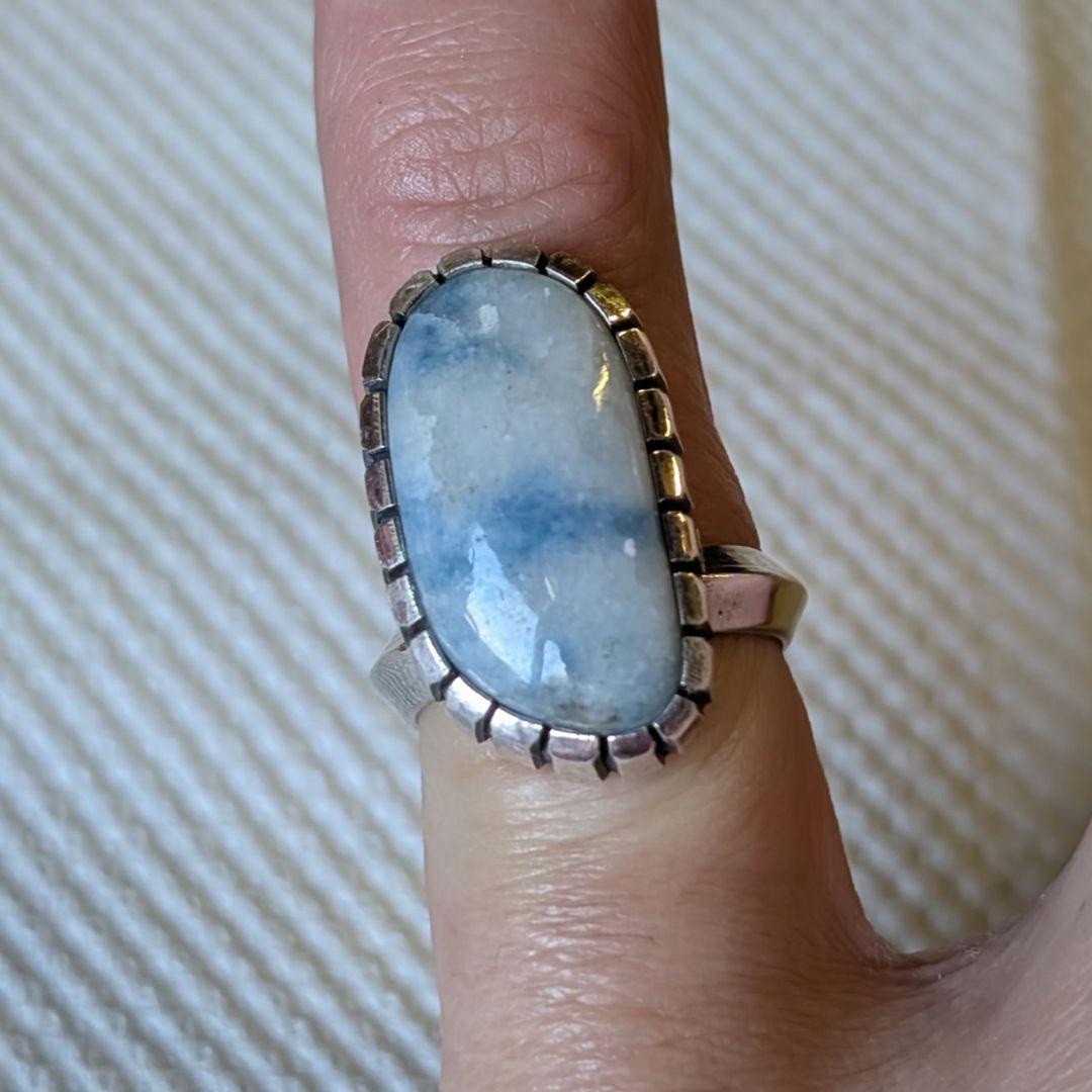 ハンドメイドの糸魚川翡翠リング　インディアンジュエリー風　オールハンドメイド！