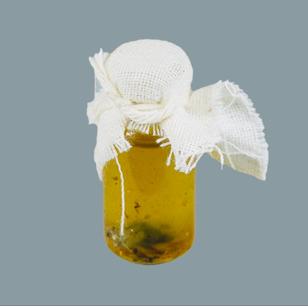 【限定1】レア　スピリットオイル 強力な愛の呪文