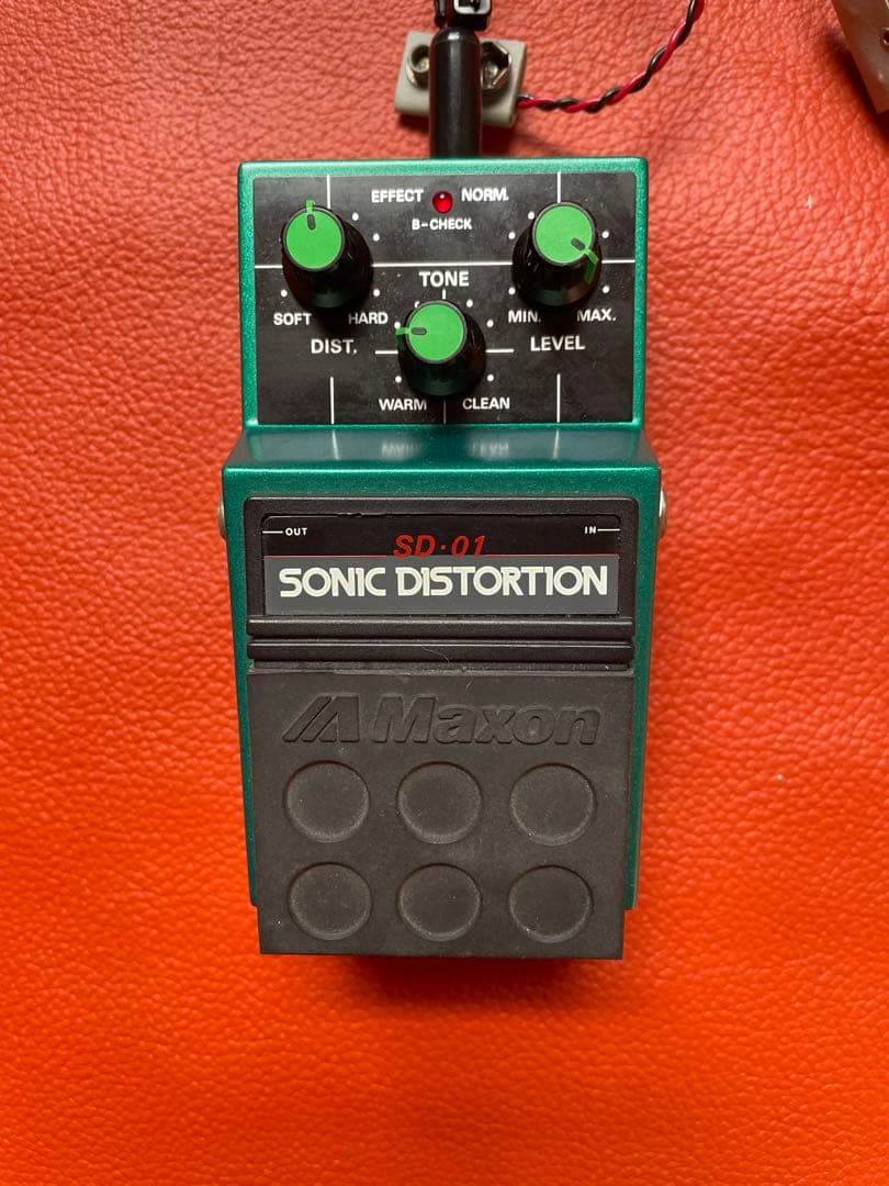 ギター SD-01 SONIC DISTORTION