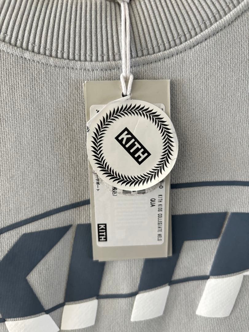KITH グレー ロゴトレーナー 新品タグ付き