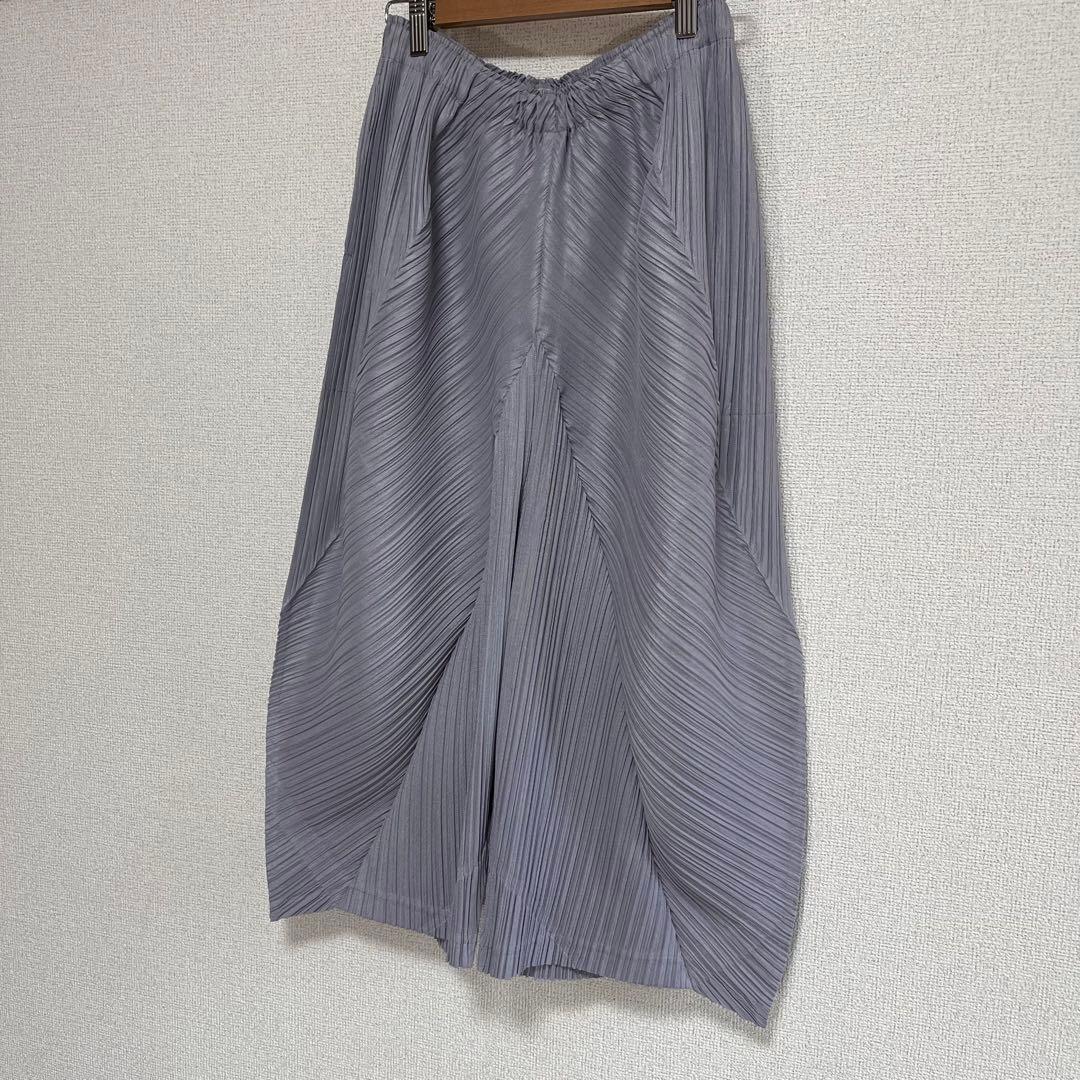 しーちゃん　　イッセイミヤケ　変形　バルーン　ガウチョパンツ