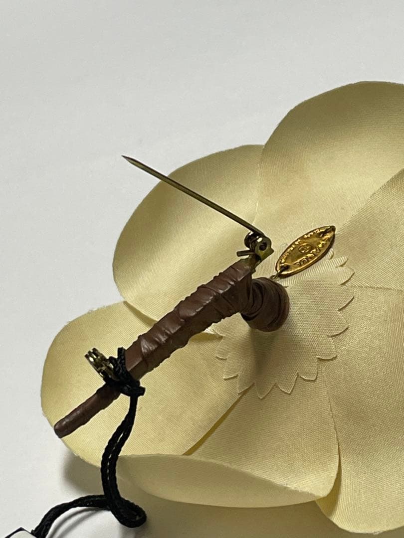 【美品】CHANELシャネル　カメリア　コサージュ　ブローチ　匿名配送❤︎