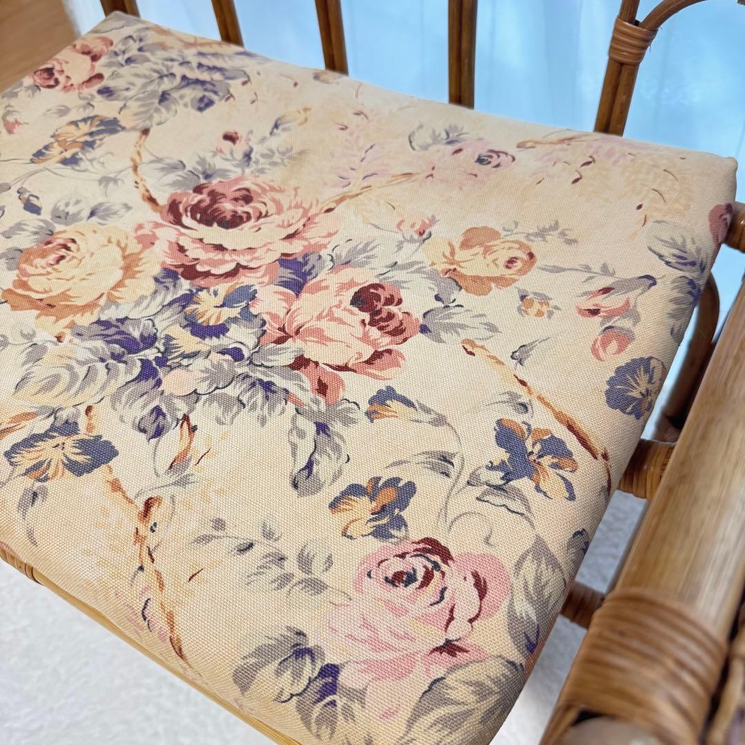 レア♡籐椅子 ラタンチェア サイドテーブル アンティーク レトロ クッション付