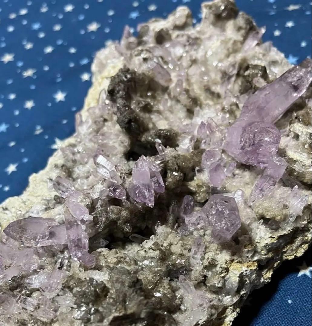 メキシコ ベラクルス州産 ベラクルスアメジスト 母岩付き原石