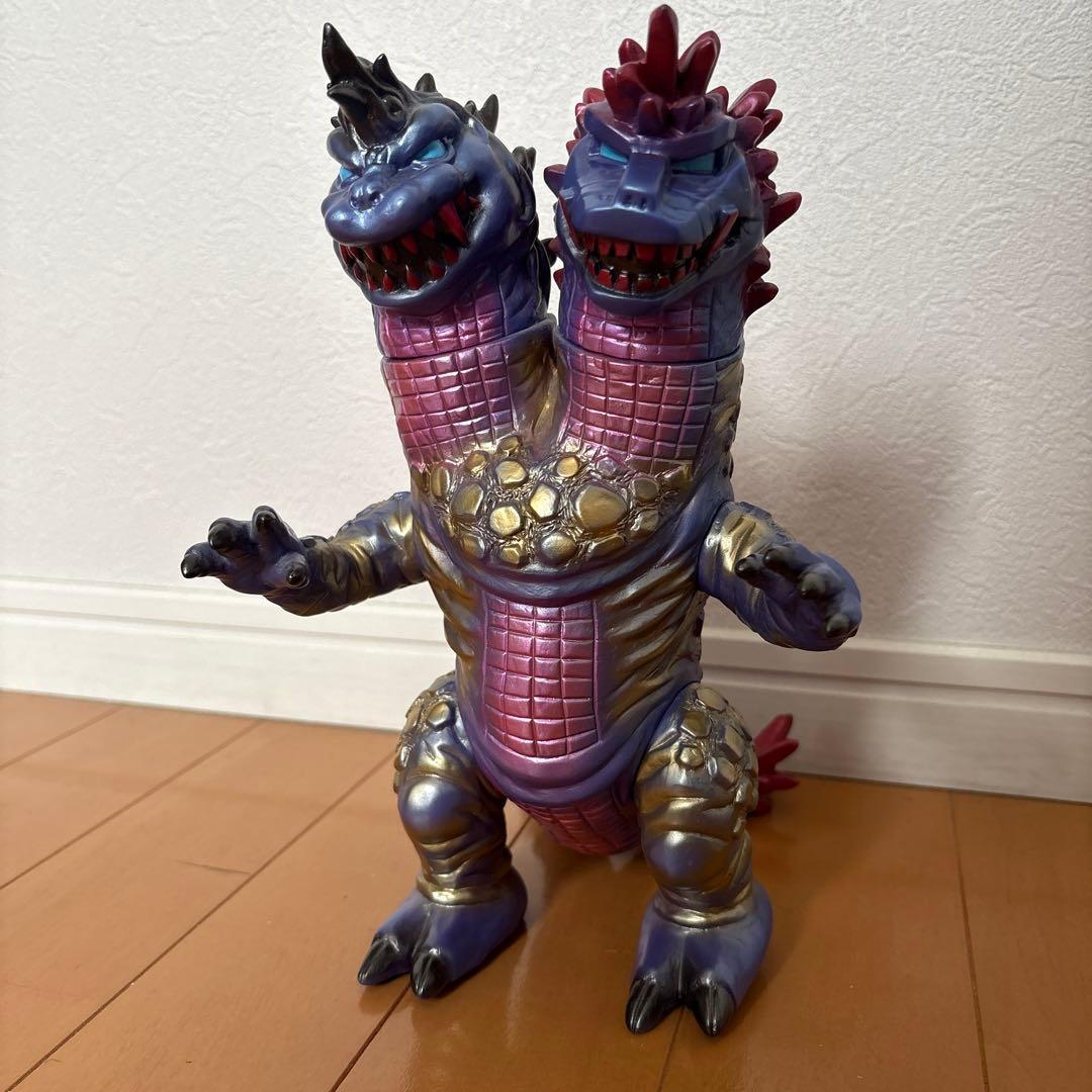 マックストイ　まんだらけ　札幌店限定カラー　デュアロス　ソフビ