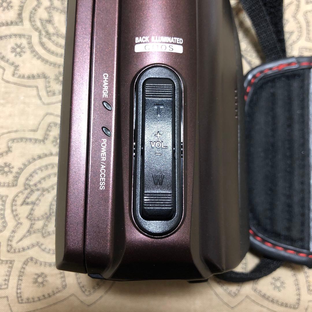 美品 JVC GZ-R70 ビデオカメラ 防水 32GB内蔵メモリー