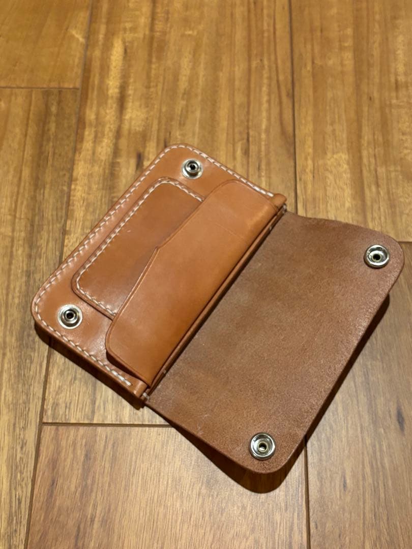 総手縫　ヌメ革　ショートトラッカーウォレット