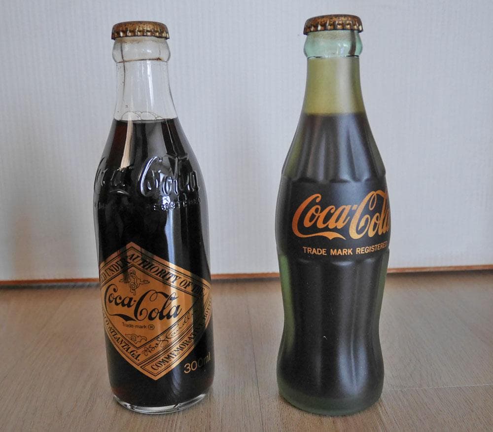 コカ・コーラ 100周年記念　+　2000年限定　ボトル3本セット