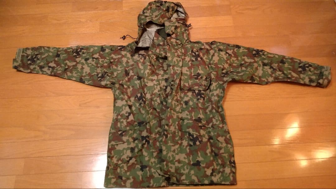 迷彩雨衣