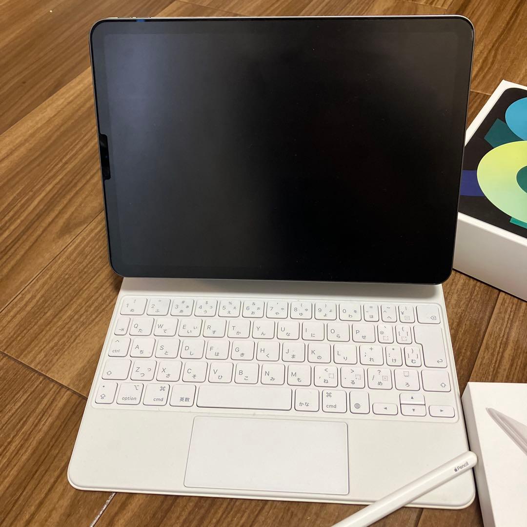 iPad Air 第4世代 Magic Keyboard Pencil 付き