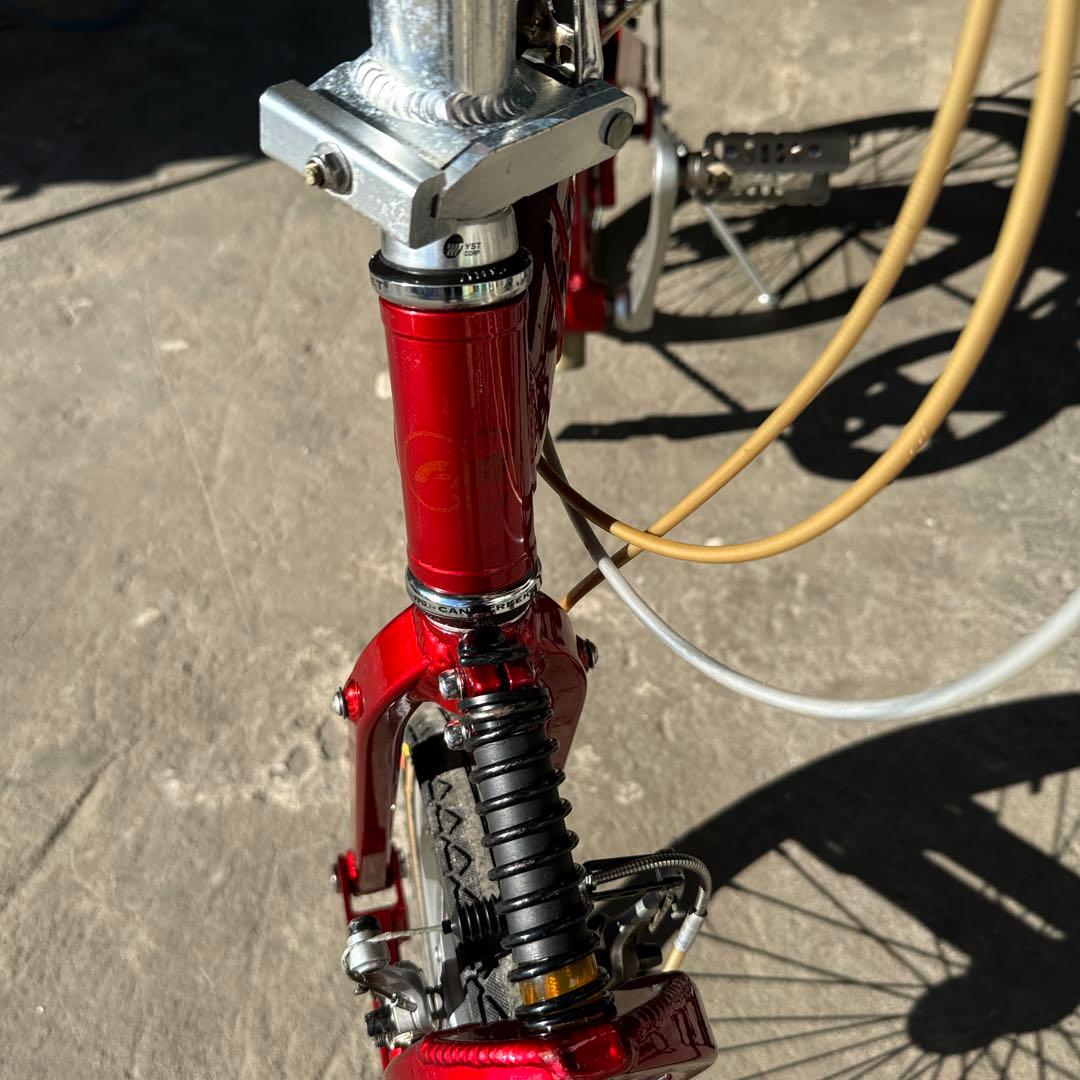 赤 折りたたみ自転車