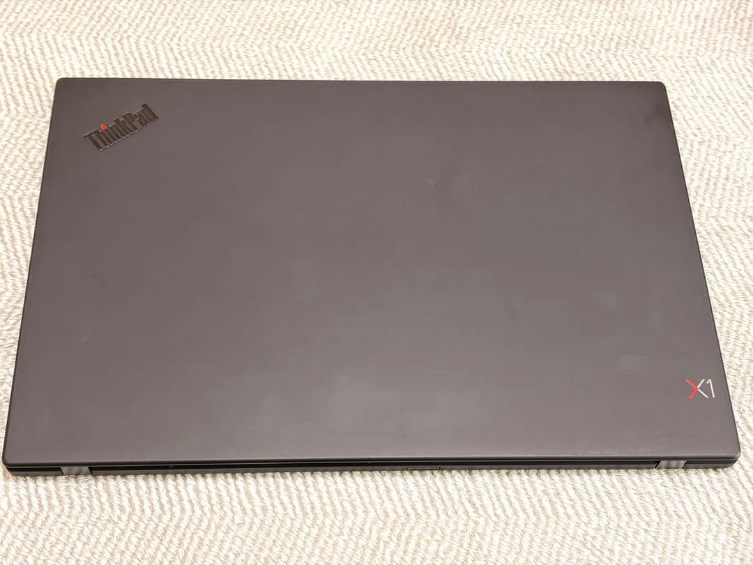 ThinkPad X1 Carbon Gen7 16GB Office付き