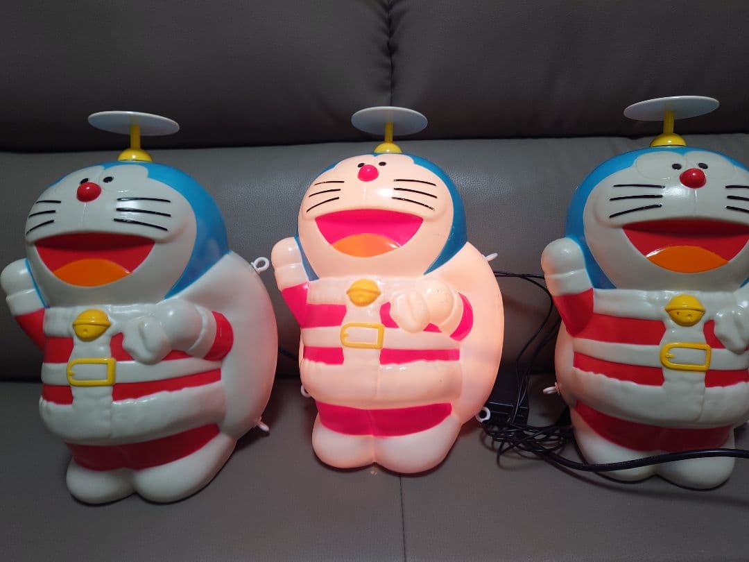 クリスマスイルミネーション空飛ぶドラえもん