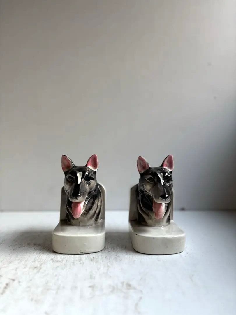 773 アンティーク 犬のブックエンド陶器製 シェパード記念品 希少