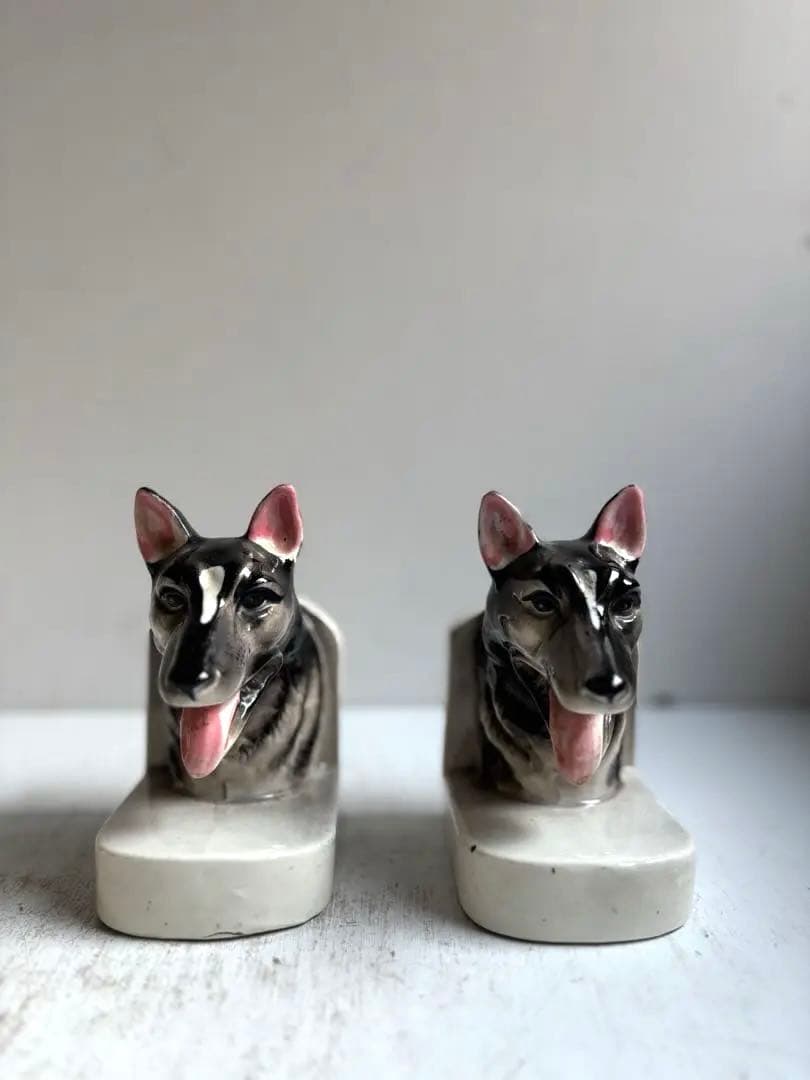 773 アンティーク 犬のブックエンド陶器製 シェパード記念品 希少