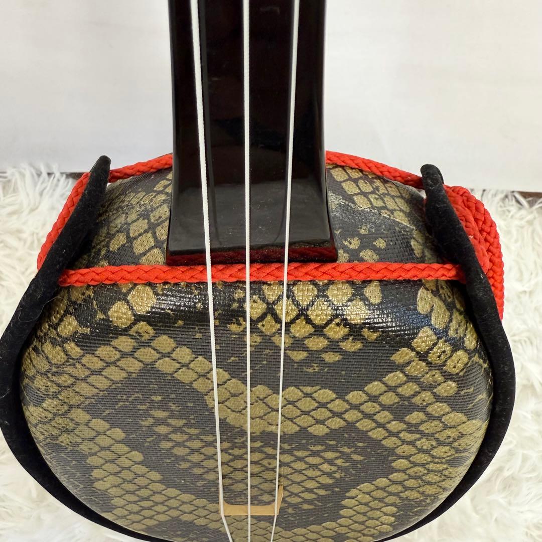 「美品」沖縄三線　蛇皮　合皮　ソフトケース付　初心者　三味線