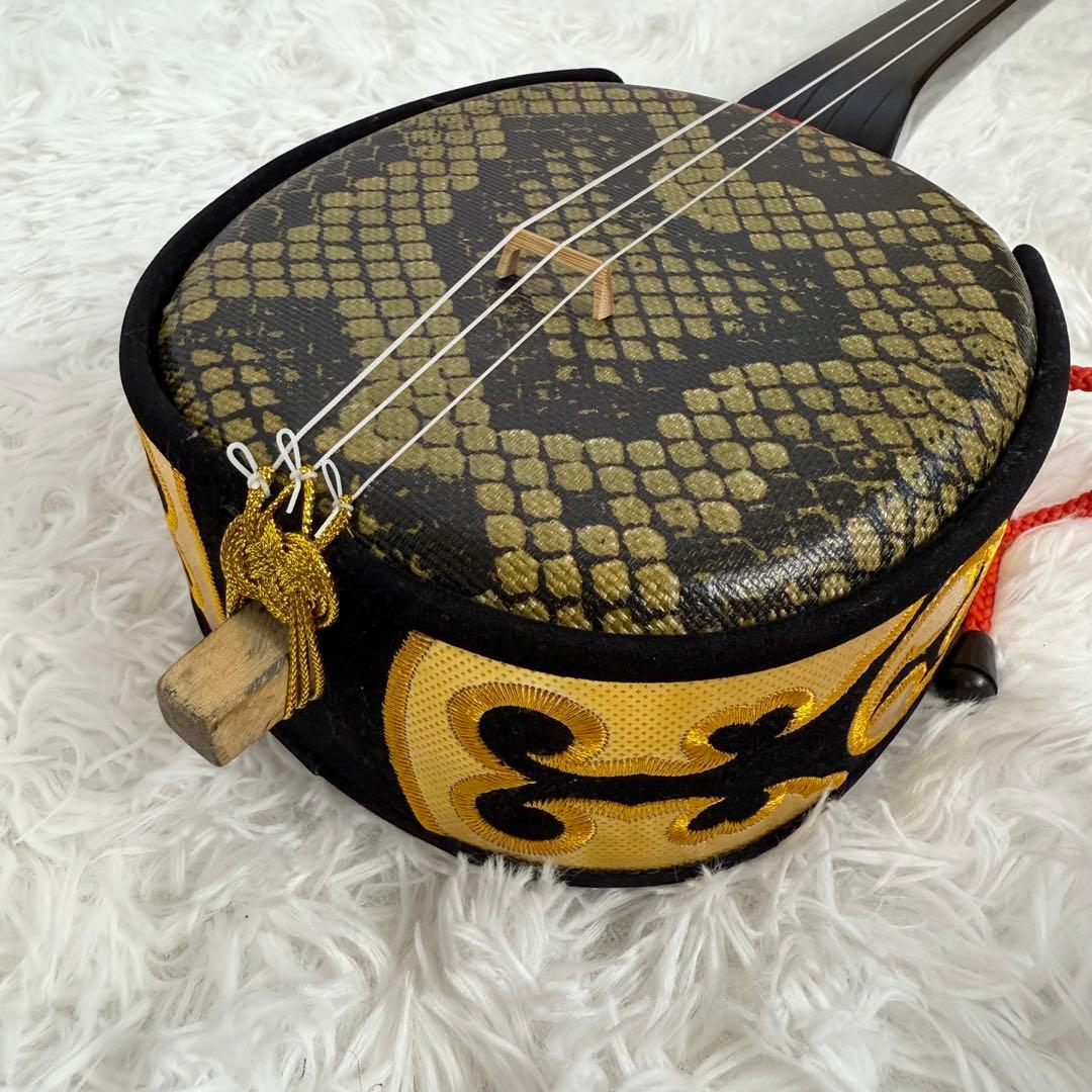 「美品」沖縄三線　蛇皮　合皮　ソフトケース付　初心者　三味線