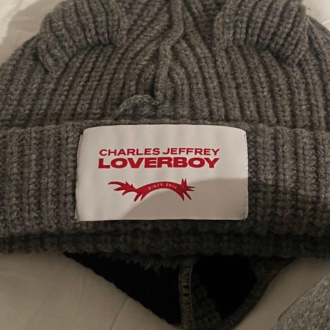 LOVERBOY ニット帽 グレー