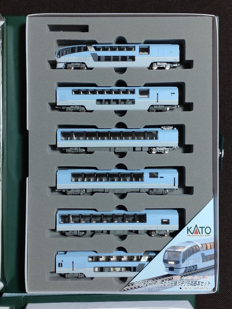 KATO Nゲージ 6両基本セット＋4両増結セット 10-177, 10-178