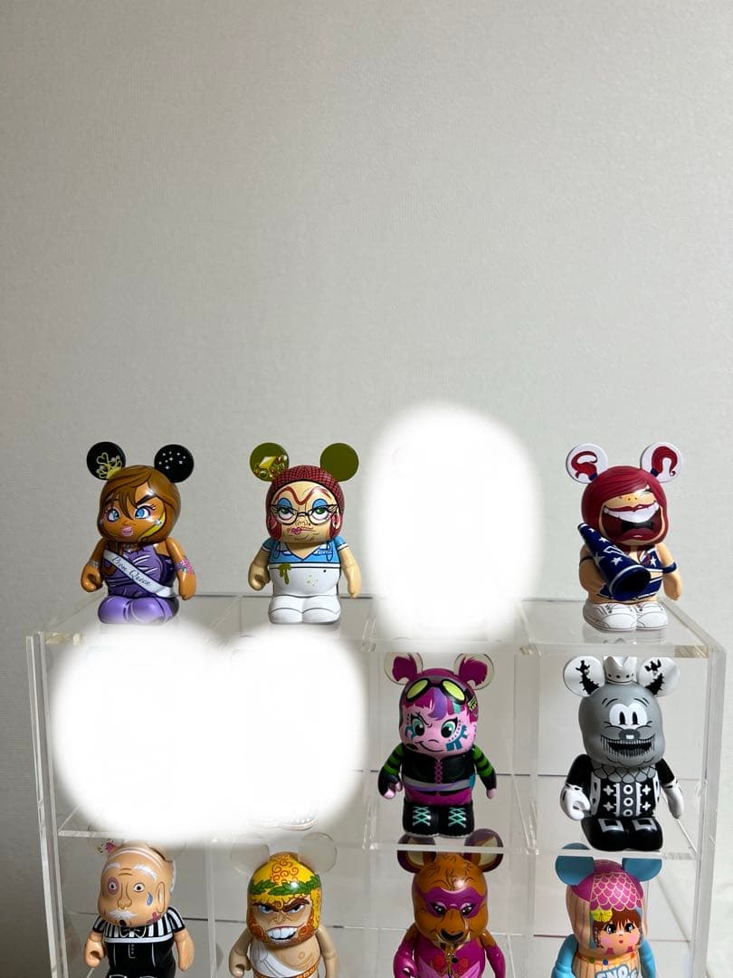 ディズニー、バイナルメーション（プロレス）