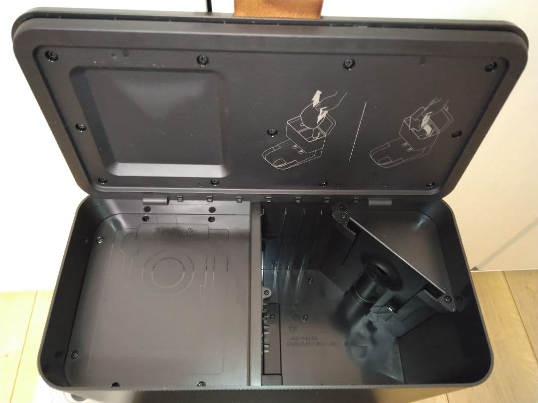 【使用半年】ルンバij用クリーンベース&専用ダストボックス、新品紙パックセット