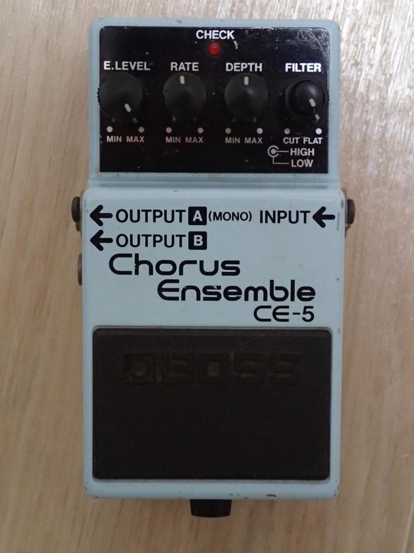 BOSS Chorus Ensemble CE-5 （コーラス　アンサンブル）
