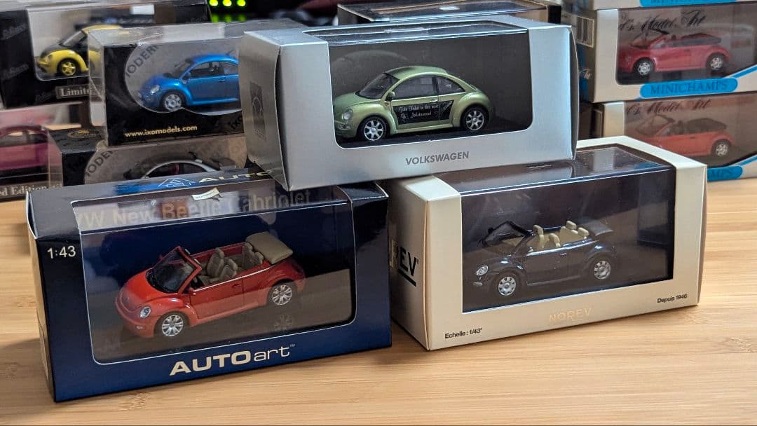 【モデルカー詰め合わせ】1／43スケール　フォルクスワーゲンニュービートル17台