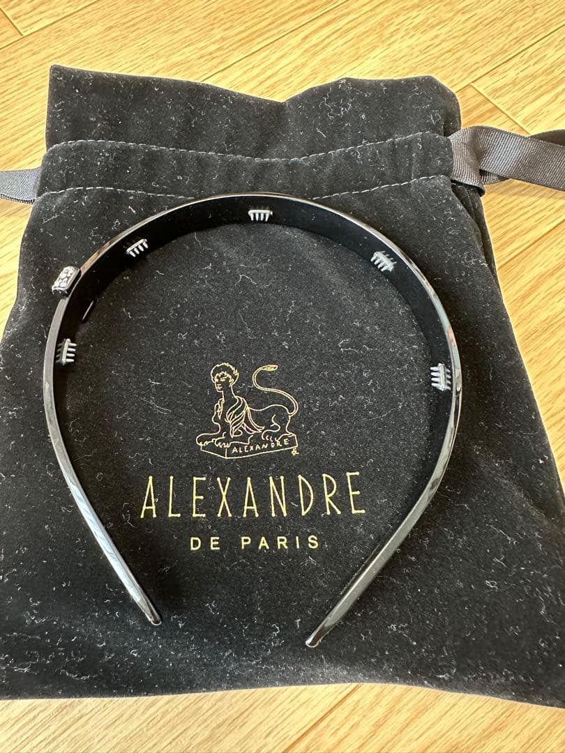 アレクサンドルドゥパリ カチューシャ 1.5センチ試着のみ