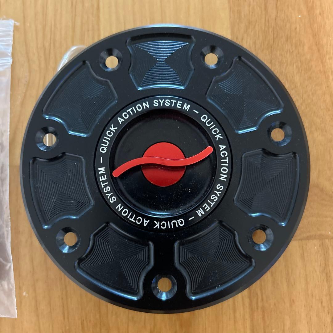 クイックアクションシステム タンクキャップ