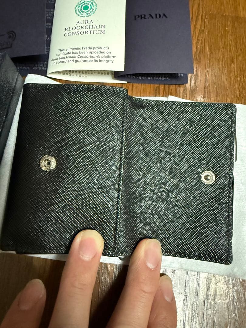 PRADA サフィアーノレザー 三つ折り財布
