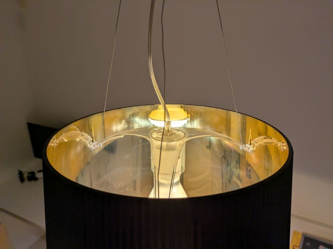 a*o様 値下げ!!イタリア製Kartellブラックｘゴールド:ペンダントライト