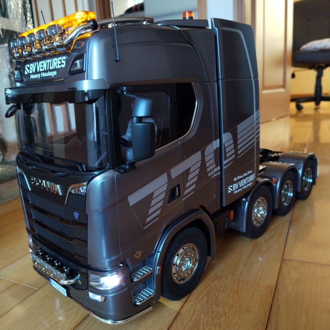 タミヤ　スカニア770S 8×4×4 ガンメタ